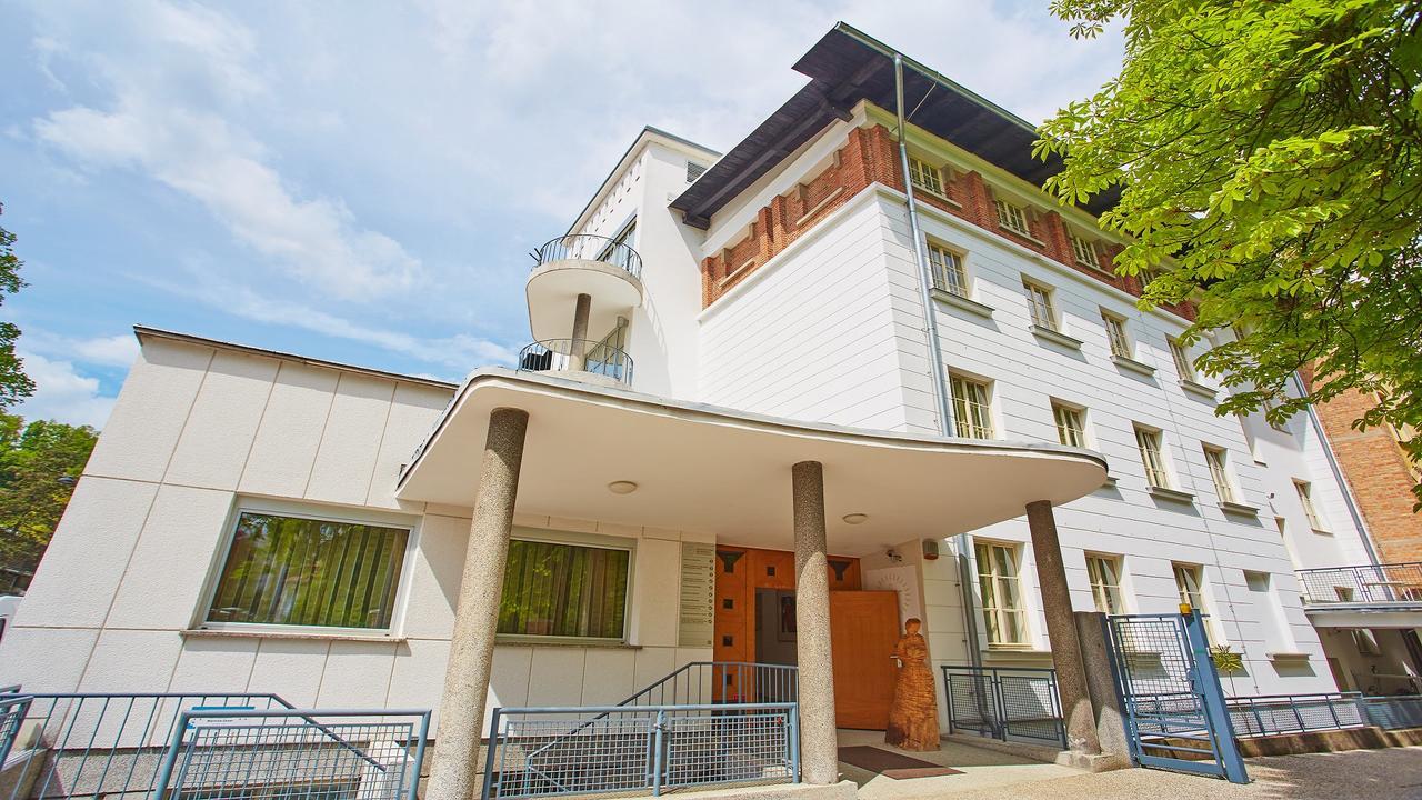 Saint Ignatius Retreat House 3* Ljubljana